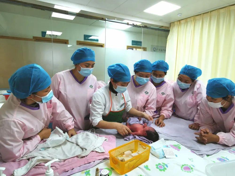 开鲁县妇婴监护型护送